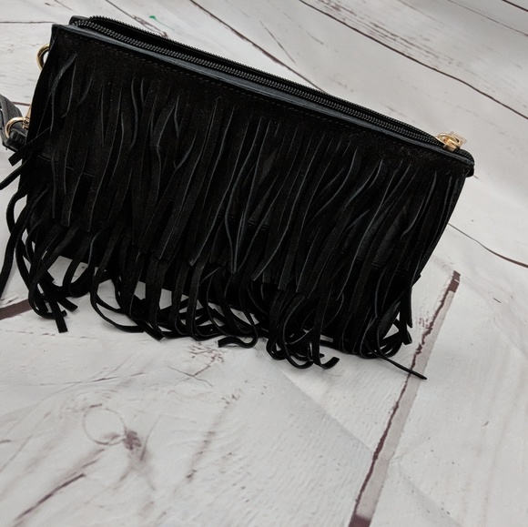 Black fringe clutch - Picture 3 of 4